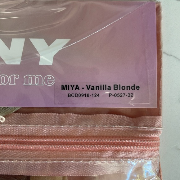 INH ponytail extension MIYA-Vanilla Blonde - Picture 11 of 12